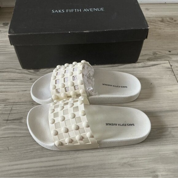 Saks fifth Avenue dahlia metallic pool slide sandal white size 7 - Picture 1 of 6